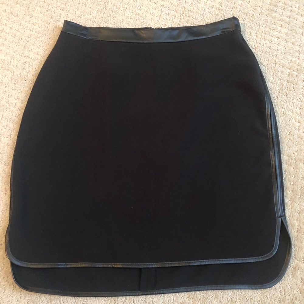Mossimo Black Faux Leather Trim Skirt - Sz 10